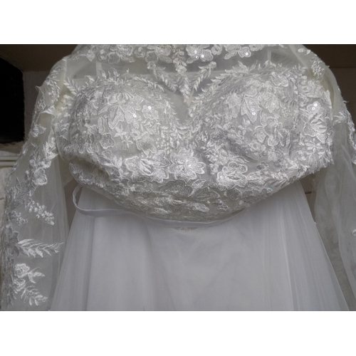 75 - Size 10 Wedding Dress with Garment Bag