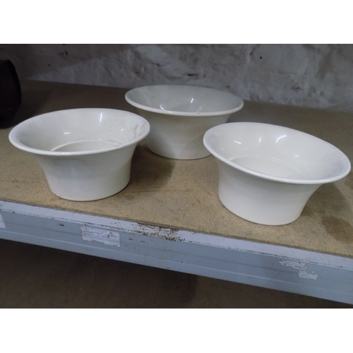 135 - 3 Ceramic Planters