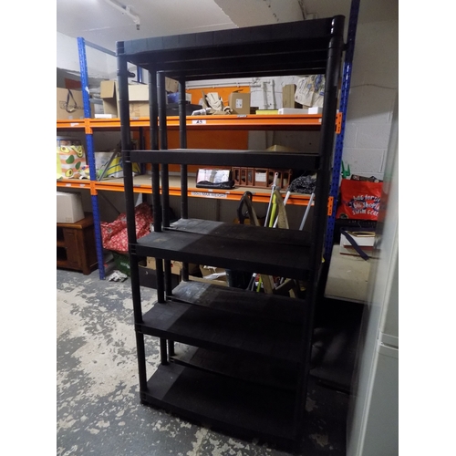 209 - Plastic Racking