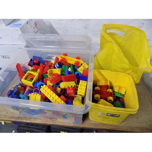 276 - Selection of Duplo etc