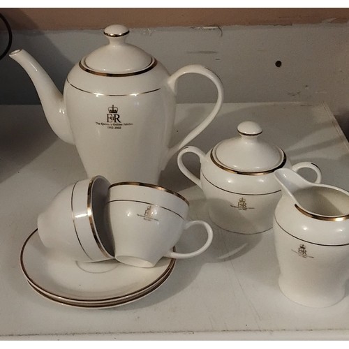 621 - Queen Tea Set