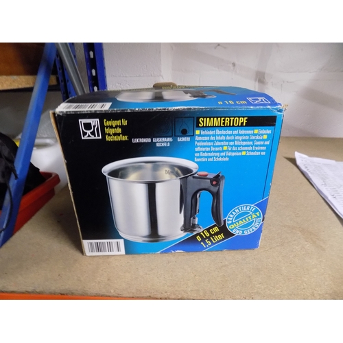 76 - Boxed Simmer Pot