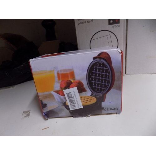 354 - New Mini Waffle Maker