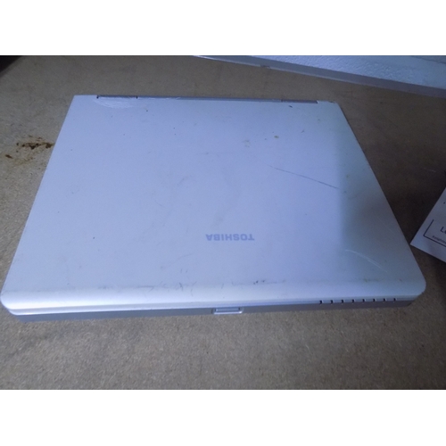 60 - Toshiba Laptop