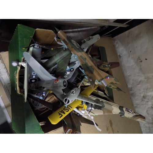 128 - Selection of Model Kit Aircrafts