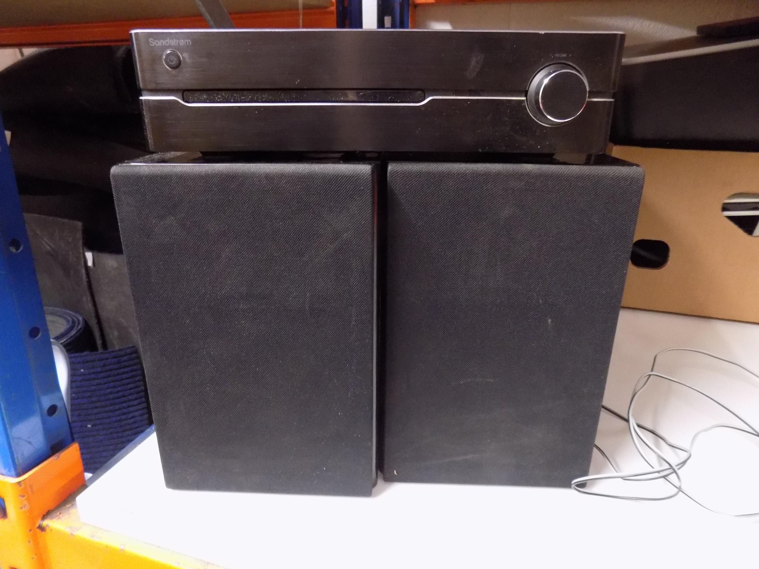 Sandstrom Bluetooth/DAB Radio with Speakers
