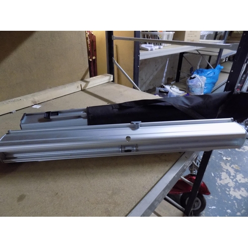 62 - 2 Projector Screens