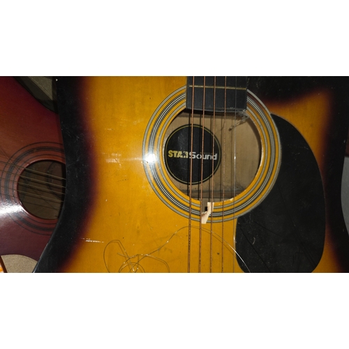 77 - A Trio of Acoustic Guitars including Starsound