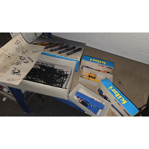 Lot 76        