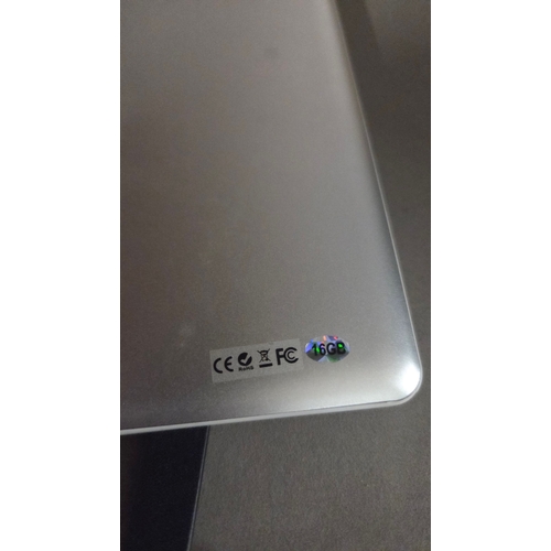 245 - 16GB Tablet