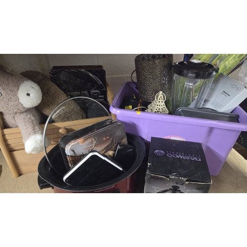 246 - A Collection of Assorted Household Items and Kitchen Appliances