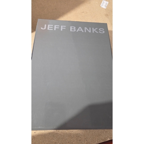270 - Jeff Banks Skincare for Men Products