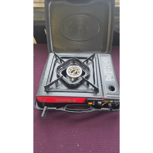 166 - Blackspur Portable Single-Burner Butane Gas Camping Stove in Carry Case