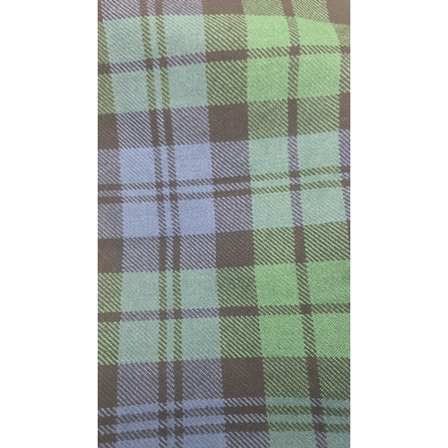 273 - Geoffrey (Tailor) Pure New Wool Traditional Scottish Kilt in Ancient Black Watch Tartan