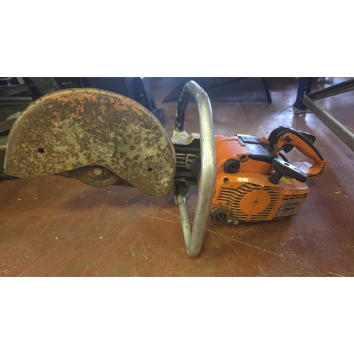 296 - A Vintage Norton Clipper CP514 Cut-Off Saw with Stihl 009 Engine