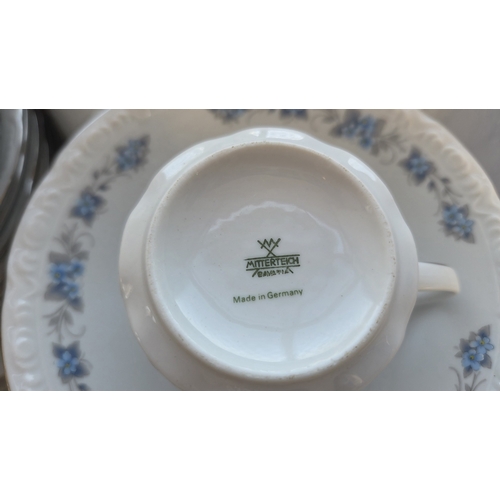 83 - A Collection of Mitterteich Bavaria Porcelain Tea and Dinner Tableware
