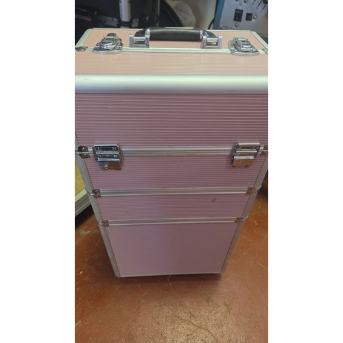 206 - A Professional Modular Rolling Aluminium Makeup Train Case in Pink