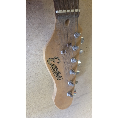 252 - Encore Stratocaster Style Electric Guitar in Three-Tone Sunburst Finish
