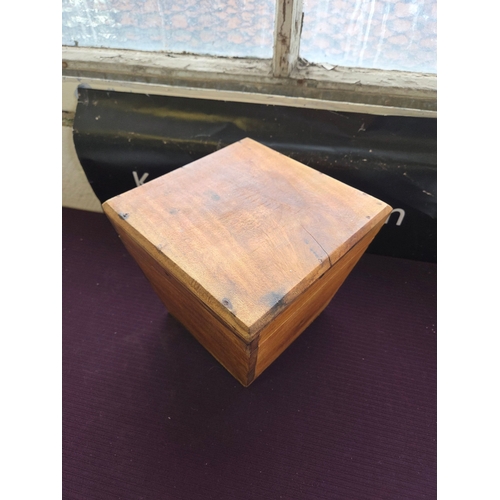 Lot 329       