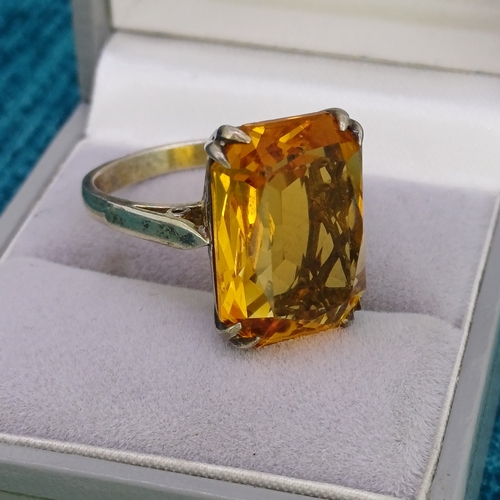 24 - Citrine Solitaire
- Sterling Silver
- Vintage 1950's / 1960's