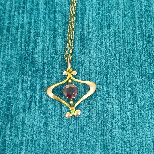 28 - Art Nouveau 9ct Old Garnet Pendant & Chain
- 3.5g