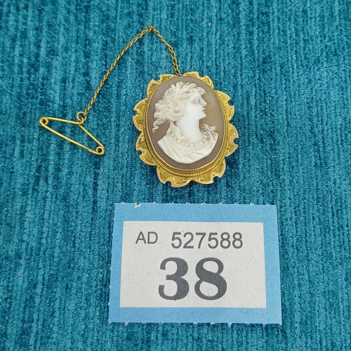 38 - Victorian Cameo Brooch
- 9ct Gold
- 4.3 g