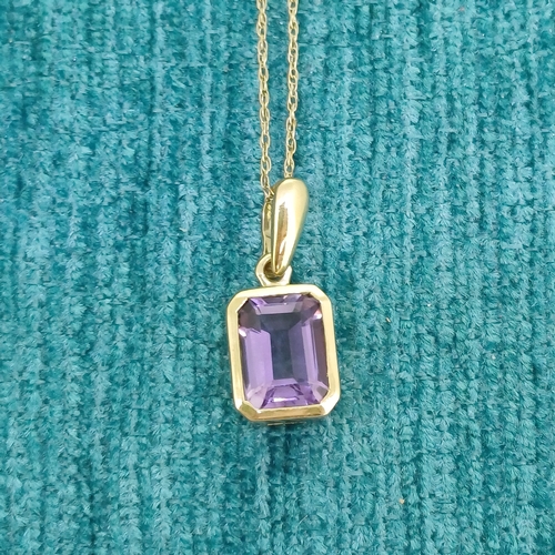 52 - Amethyst Solitaire Pendant on Chain
- 9ct Gold
- 1.6g