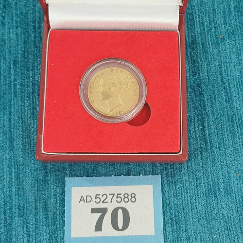 70 - Victorian Bun Head Full Sovereign 1857