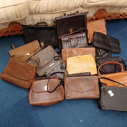 24 - Collection of Vintage Leather Hand Bags.  There is 17 in total of various sizes - clutch / hand/ sho... 