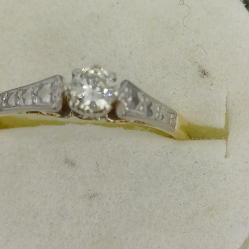 38 - Diamond Solitaire Ring
- Platinum and 18ct Gold
- 1950's
Size: M
- 0.25 ct
- 2.24g