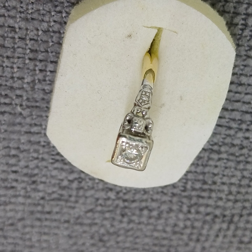 54 - 1930's Diamond Ring
- 18ct
- 3.8g
Size: O