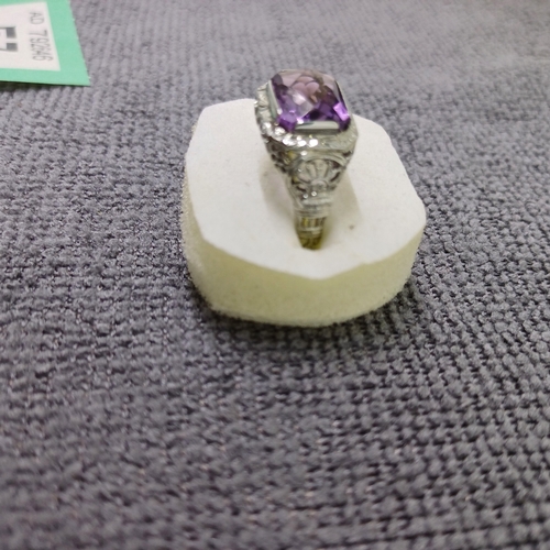 57 - Amethyst set in White gold /shank
- 18ct
- 4 g
Size: O