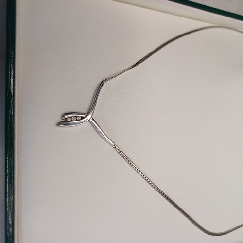 97 - Beautiful 9ct White Gold Diamond Necklet