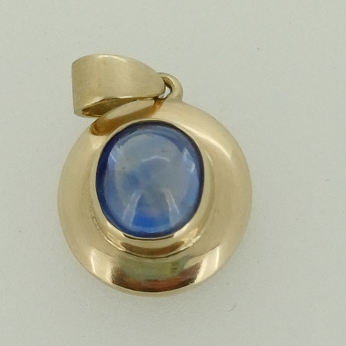 32 - Cabouchon Vintage Blue Stone Pendant 
- 9 ct Gold
- 1970's