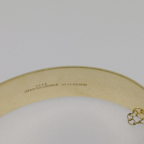 62 - Ladies One Fifth 9 ct Gold Bangle, so 5 g of 9ct Gold