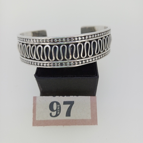 97 - Silver Bangle
Circa 1980
Weight 48 g