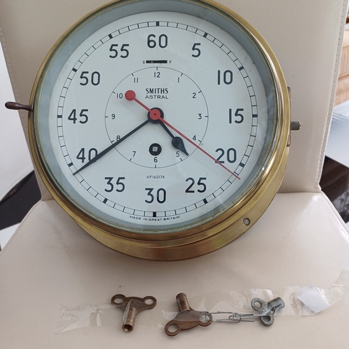 129 - Smith Astral Vintage Bulk Head Marine/Military Clock. With sets of keys