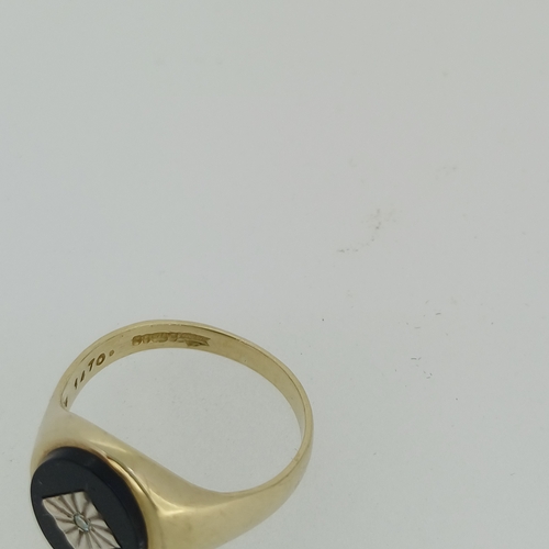 191 - Gent's Diamond and Onyx Signet Ring.
- circa 1970's
- Size Q