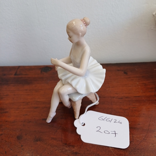 207 - Lladro Dancer seated