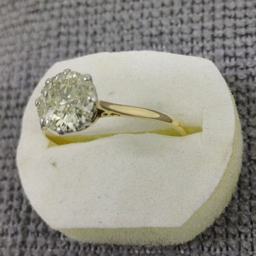 38 - My word this is the third Ladies Natural Solitaire 
Diamond Ring we have had in as many Auctions.
- ... 