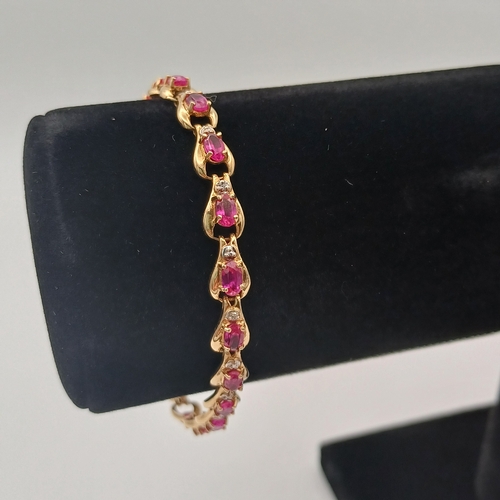 17 - Ruby and Diamond Bracelet
- weight 7.5 g
- 10 ct yellow gold