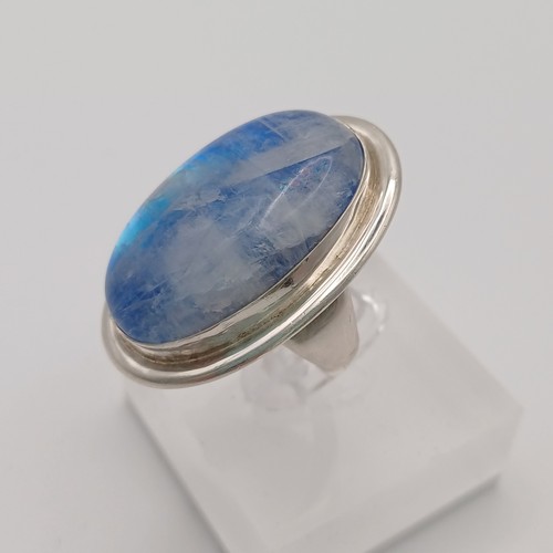 7 - Ladies Contemporary Silver Ring with a very pretty Moon Stone