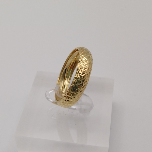 95 - Truly amazing Gent's Gold Band Ring.  This is 9ct yellow gold but it is very light weight.  Lovely c... 