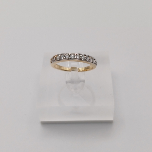 97 - Ladies Eternity Ring with White Stone inset
- size N
- weight 1.84g
- 14ct yellow gold