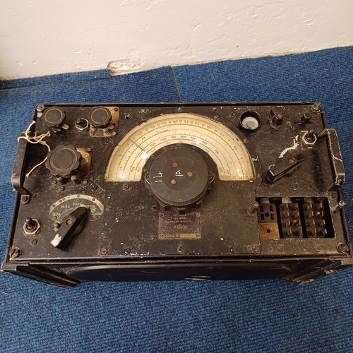 58 - Here is a rather unusual lot a World War 2 Lancaster Bomber Radio.  The Vendor has advised that it i... 