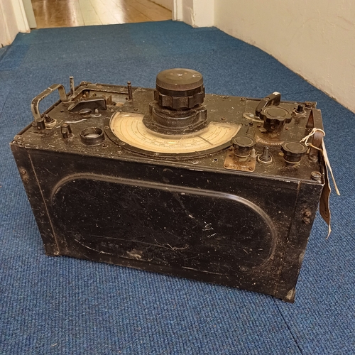 58 - Here is a rather unusual lot a World War 2 Lancaster Bomber Radio.  The Vendor has advised that it i... 