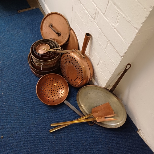 34 - a Collection of French Copper Antique/Vintage Kitchen Ware