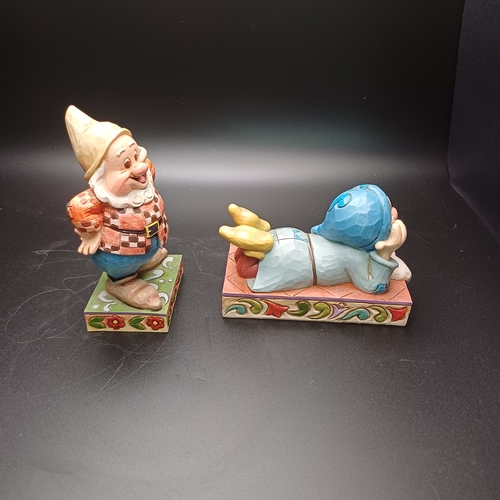 106 - Disney Traditions Showcase  Figures of two Snow White's Dwarfs:
'Zzzz' (Sleepy) Number A25830
''Happ... 