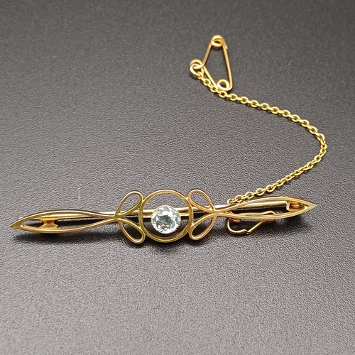 23 - Early 1900's Bar Brooch with Aquamarine and Chain.
- 9 ct yellow gold
- 2.5 g