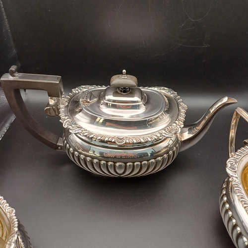 1 - Really Lovely Silver Tea Set from Chester consisting of:
Jug weighing 159.8 g and Sugar Bowl weighin... 